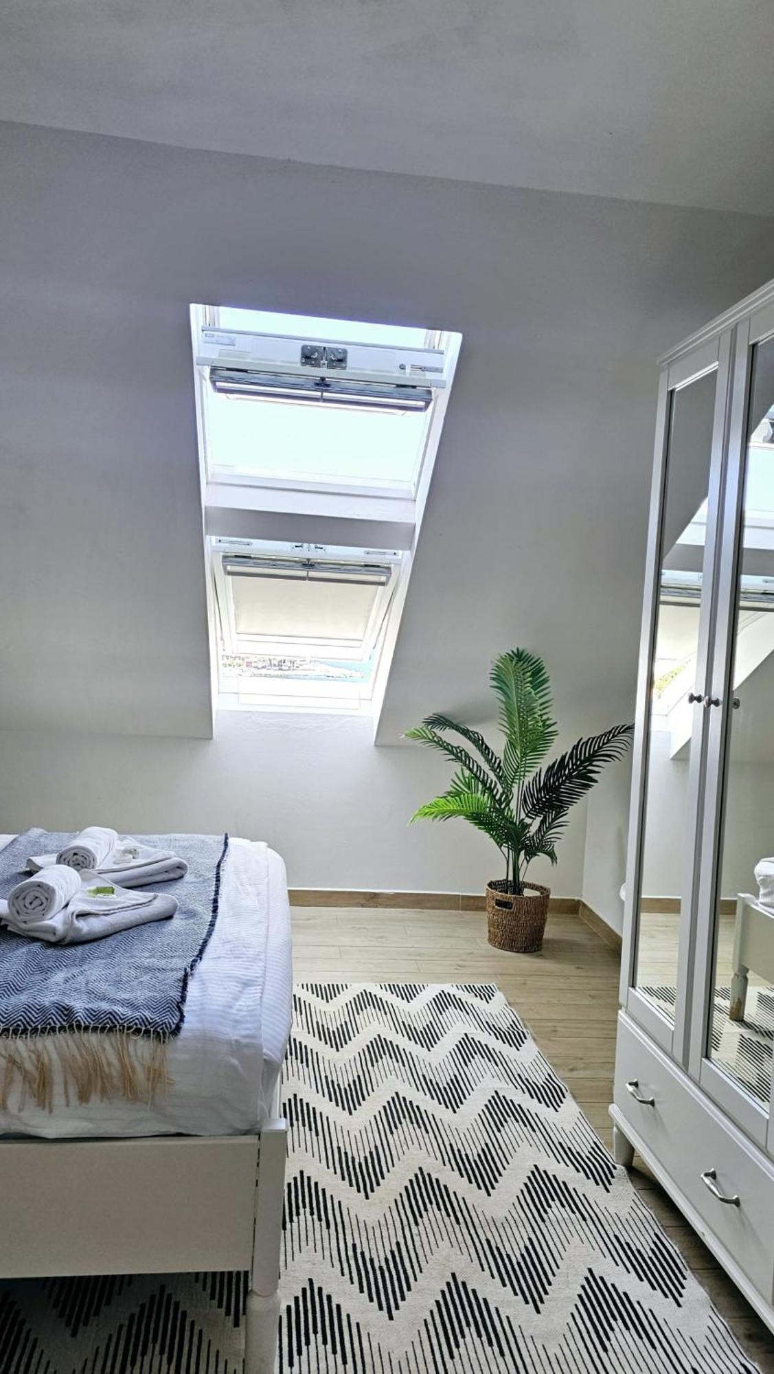 Guesthouse Augusta Insula Lastovo ภายนอก รูปภาพ